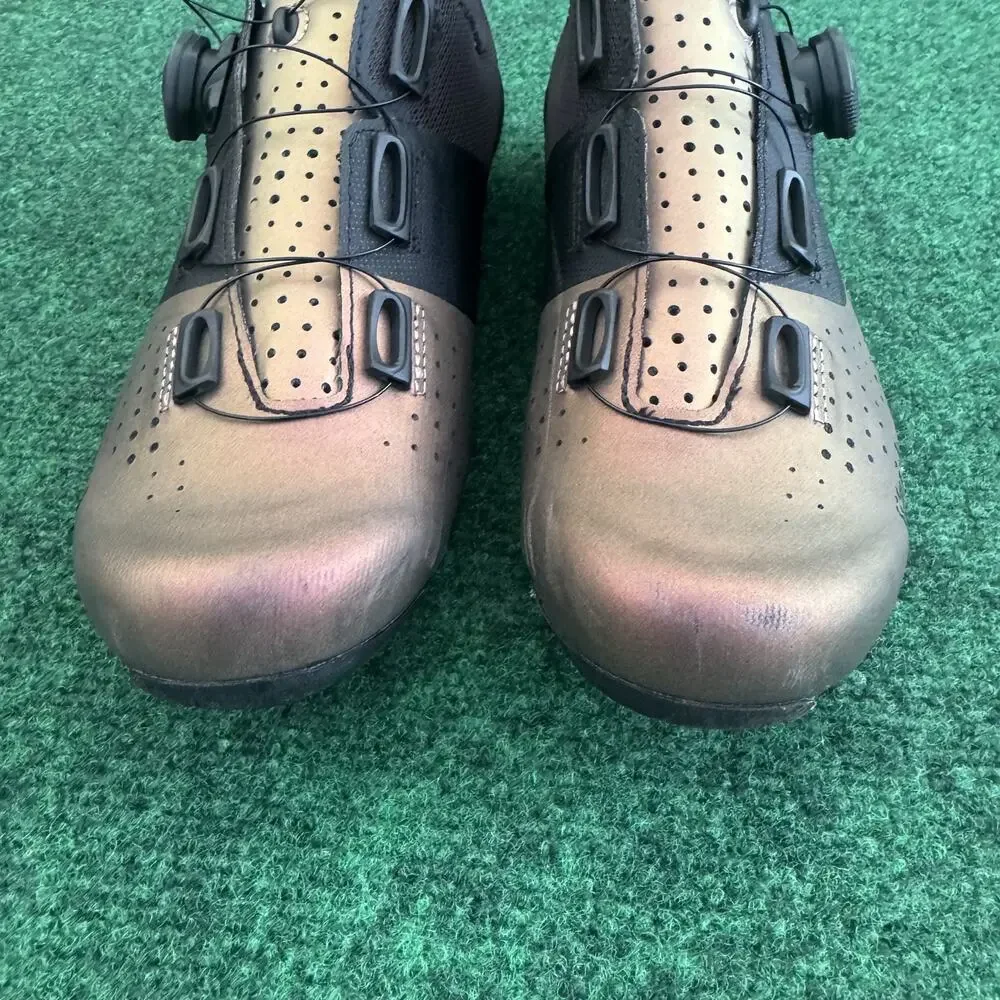 Fizik Tempo Overcurve R4 Iridescent Cycling Shoes Copper Black Men EU 41 US 8.25